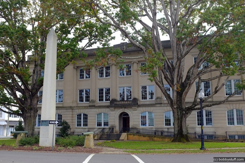 Moore County Courthouse in Carthage, North Carolina
