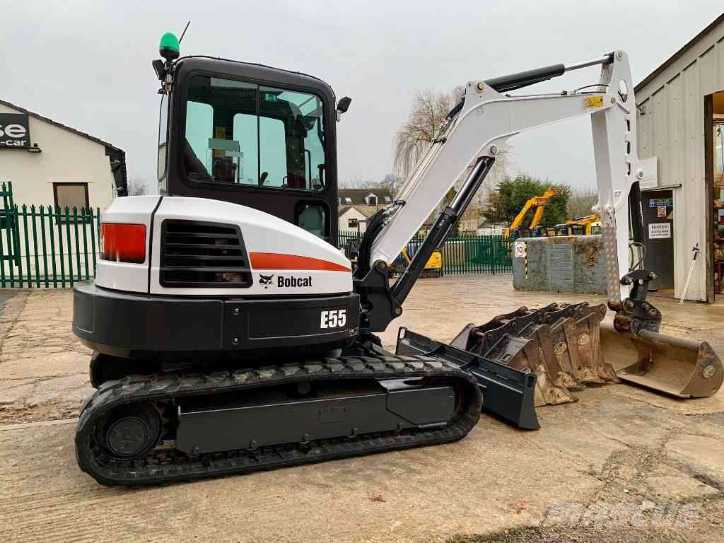 Гусеничный миниэкскаватор Bobcat E55 купить от поставщика
