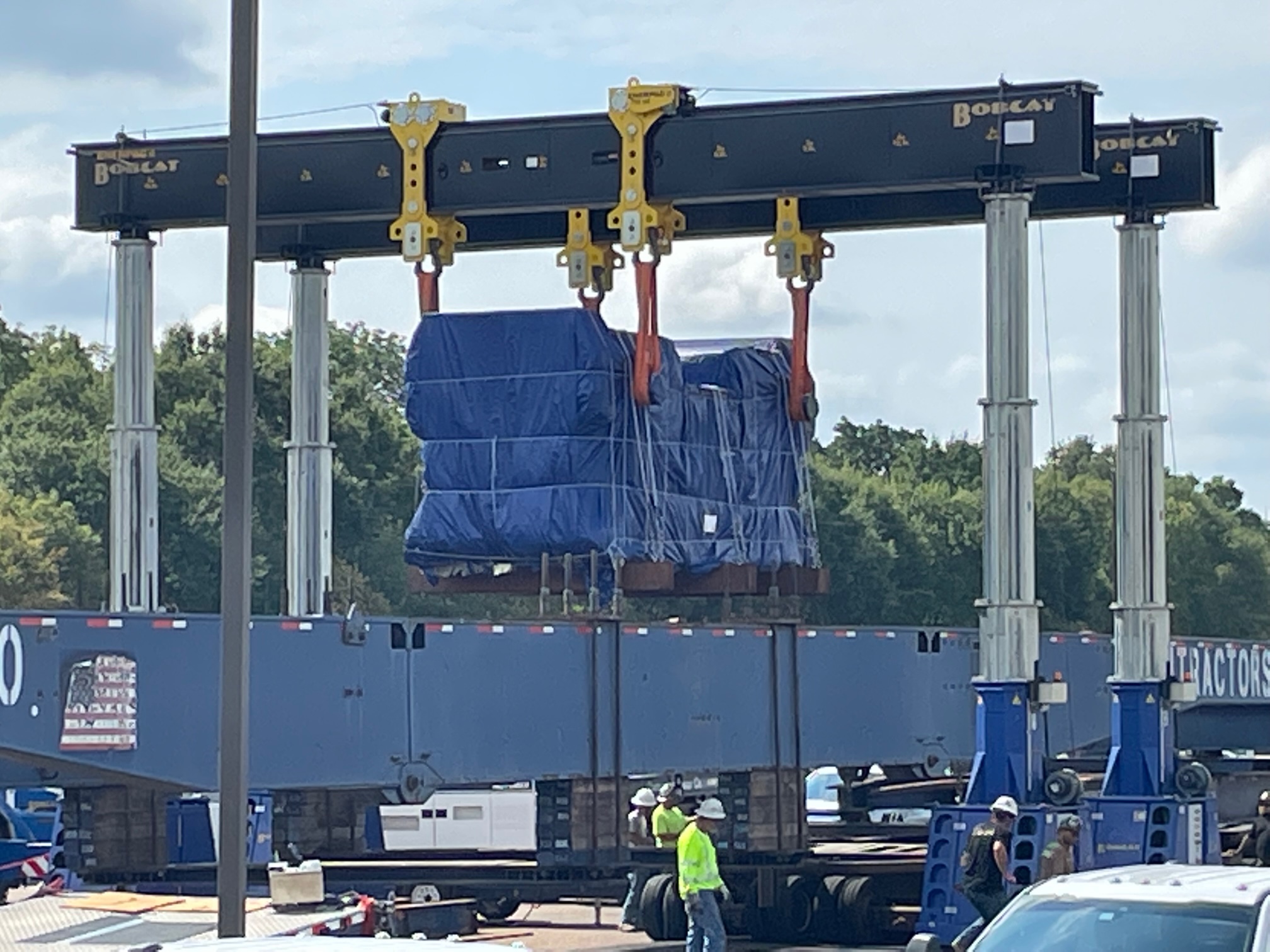 The Things to Consider Before Heavy Crane Lifting to Ensure Success