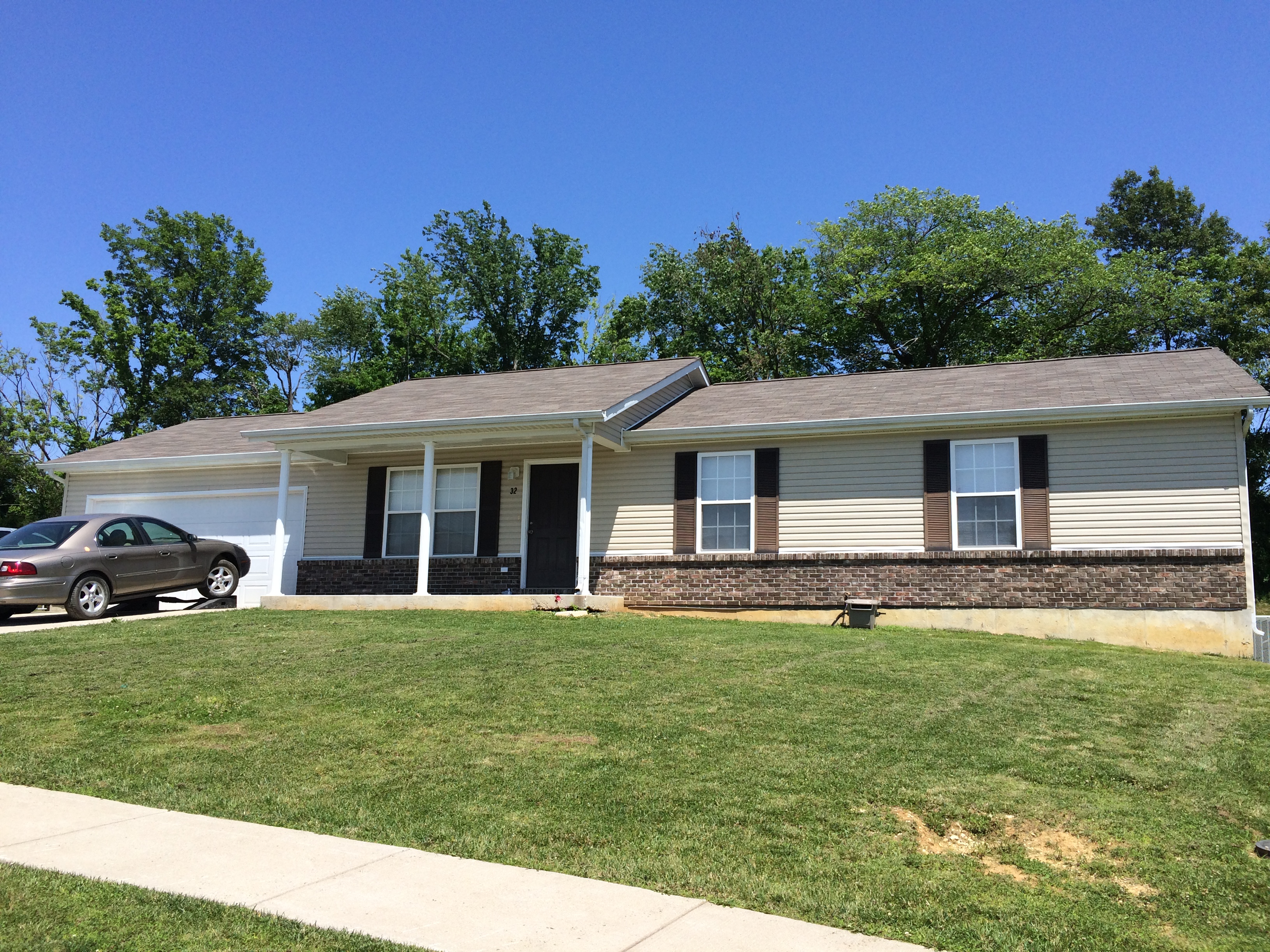 32 Stonegate Drive, Troy MO Bob Hall Properties