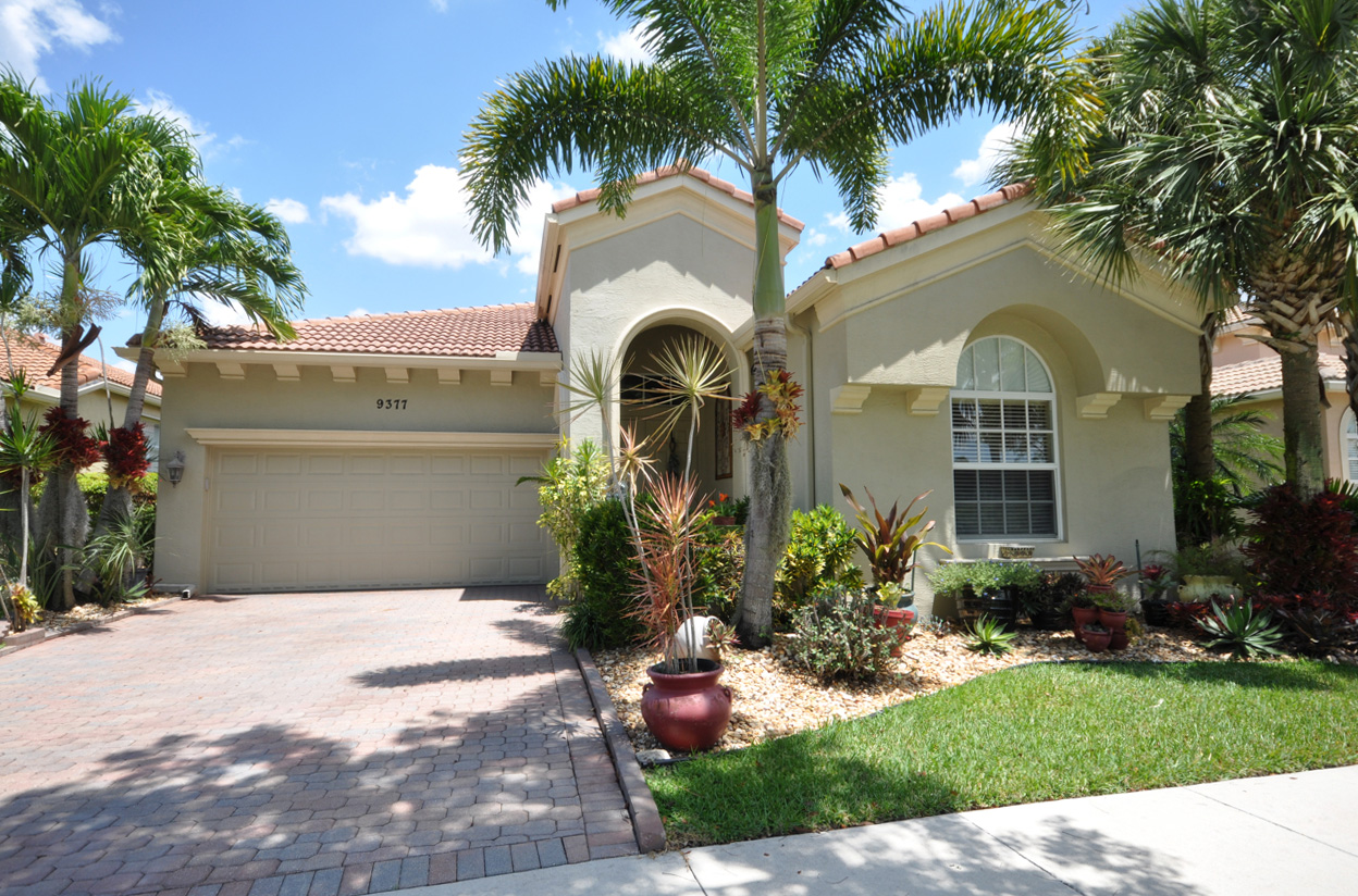 Buena Vida Wellington, Bob Harder Polo Park RealtyBob Harder, Realtor