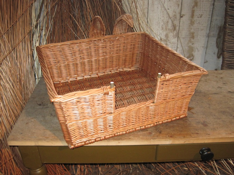 Traditional Willow Bob Johnston Basket Maker