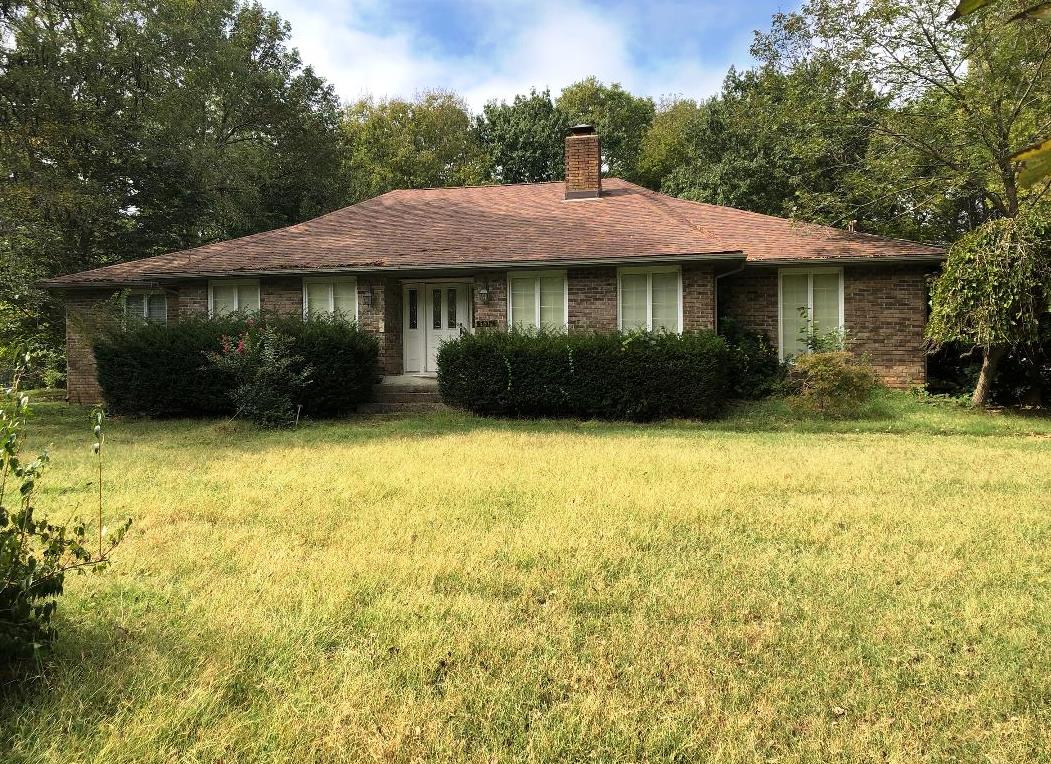 3 Bedroom, All Brick Home, Vehicles & Personal Property Tuesday, October 22, 1000 AM Bob