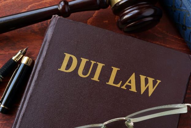 How Much Does it Cost to Hire a DUI Lawyer? The DUI Man