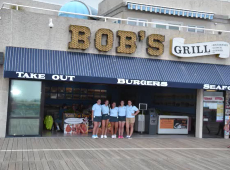TO BOB’S GRILL FAMILY RESTAURANT