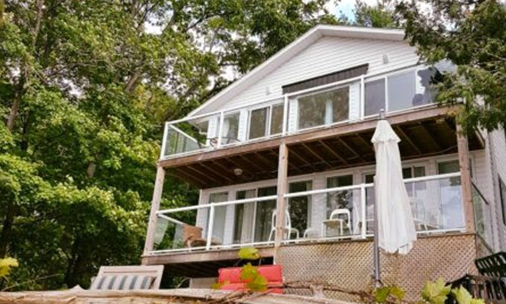 Bobs Lake Cottages and Escapes Escape to one of the most beautiful