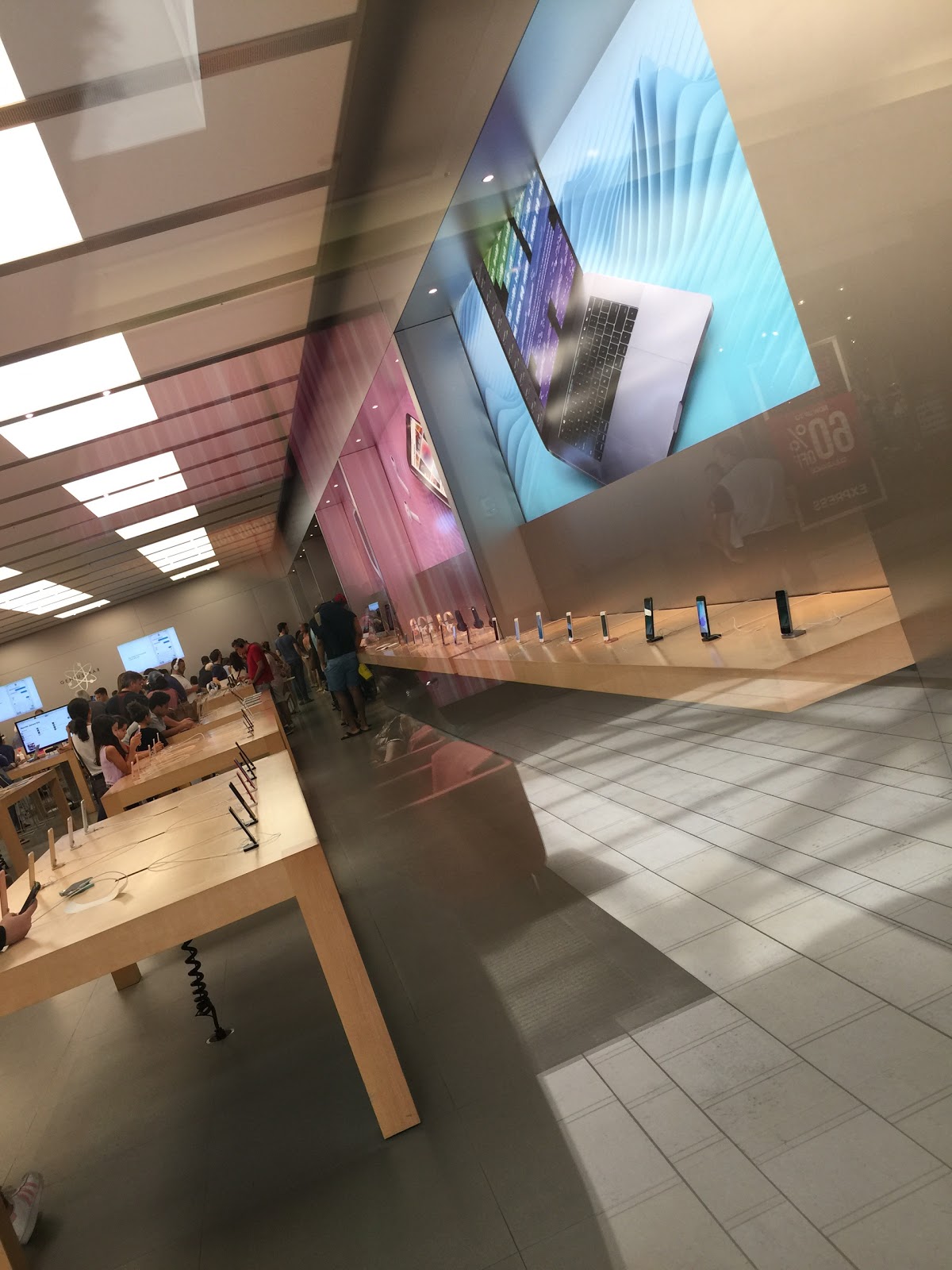 Boca Raton Apple Store Apple