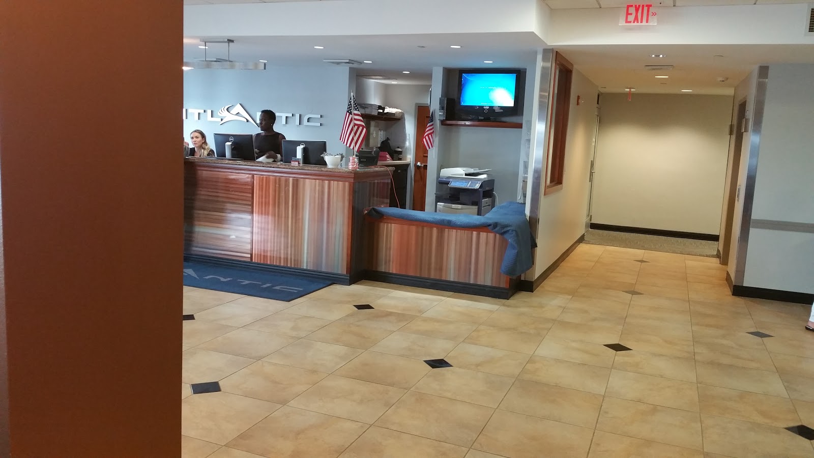 Atlantic Aviation Boca Raton, FL (BCT)