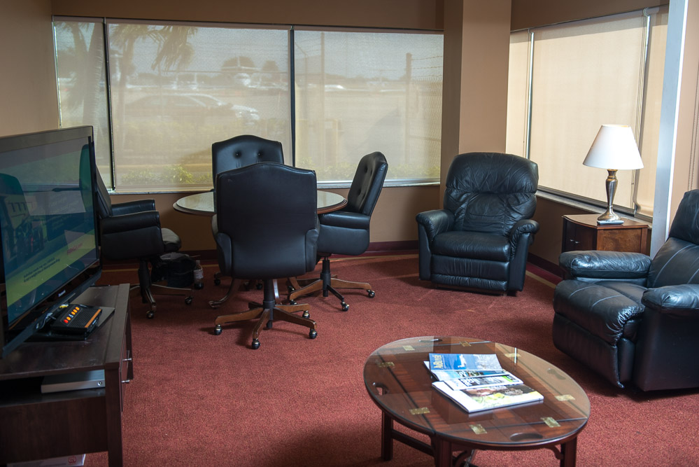 Atlantic Aviation Boca Raton, FL (BCT)