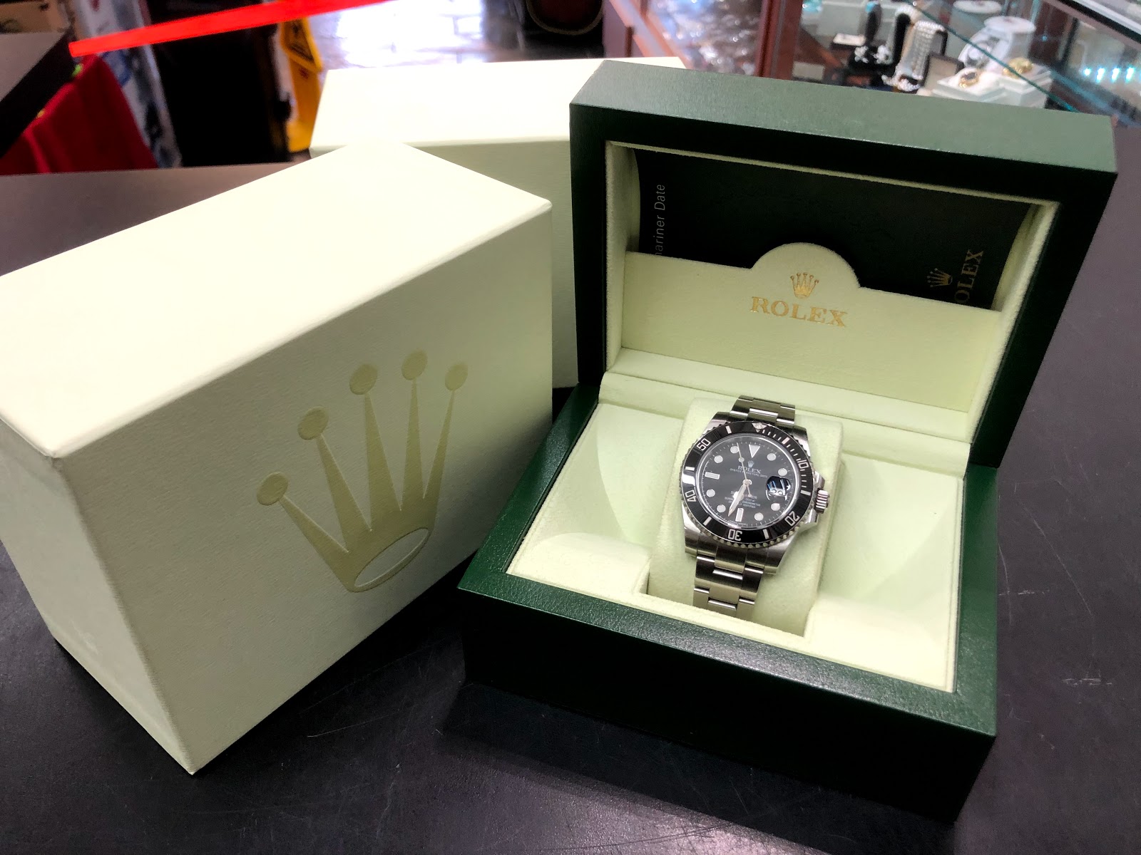 Crown Pawn / Professional Brokers Crown Pawn Shop / Professional Brokers