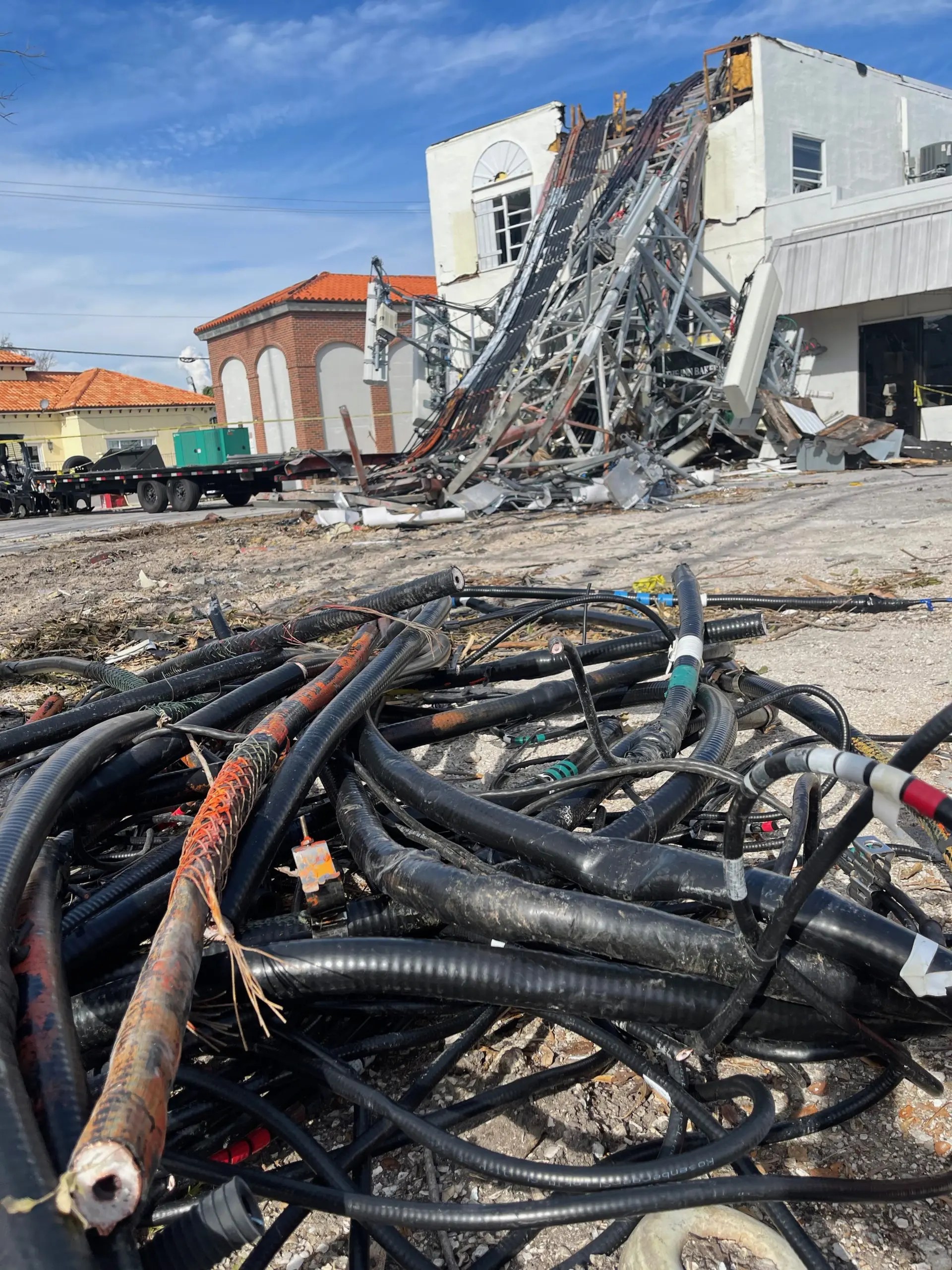 Lee County building damage assessments, permits and inspection