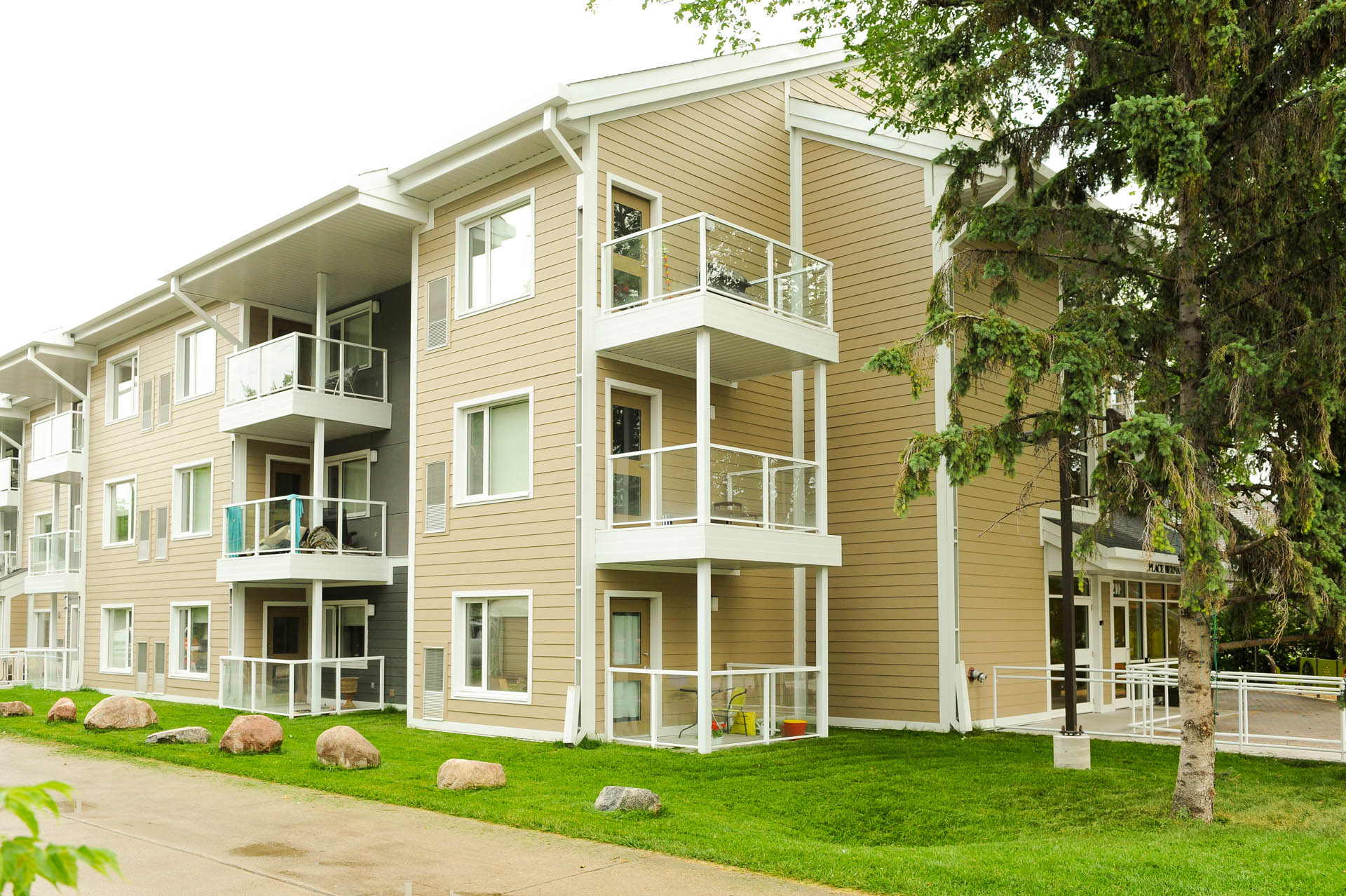 Place Bernadette Poirier Bockstael