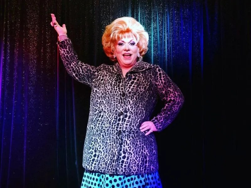 Candy Samples measurements, bio, height, weight, shoe and bra size