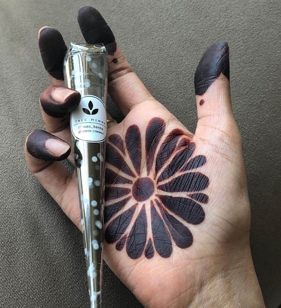 Henna Tattoos A Guide To The Beautiful Art Form • Body Artifact