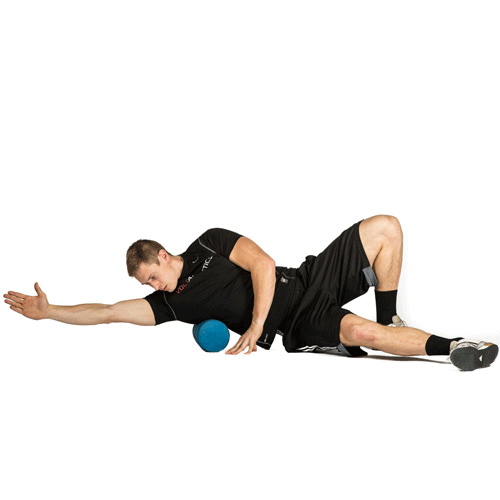 lat muscle foam rolling exercise instructions • Bodybuilding Wizard