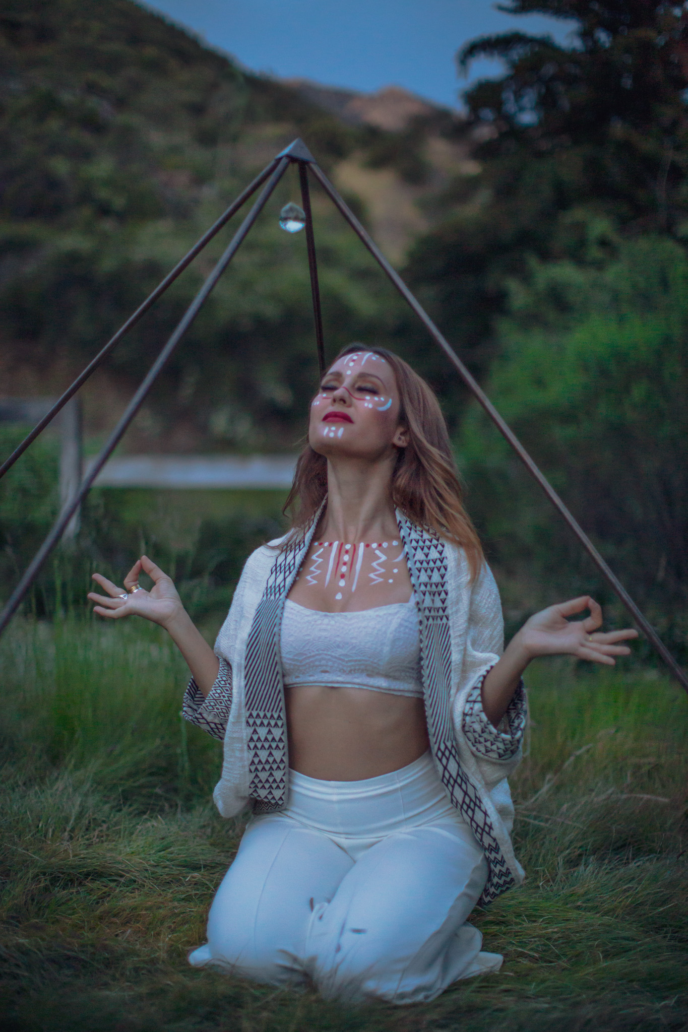 Anna Bliss and the OM Collection Bodypaint - Bodypaint.me