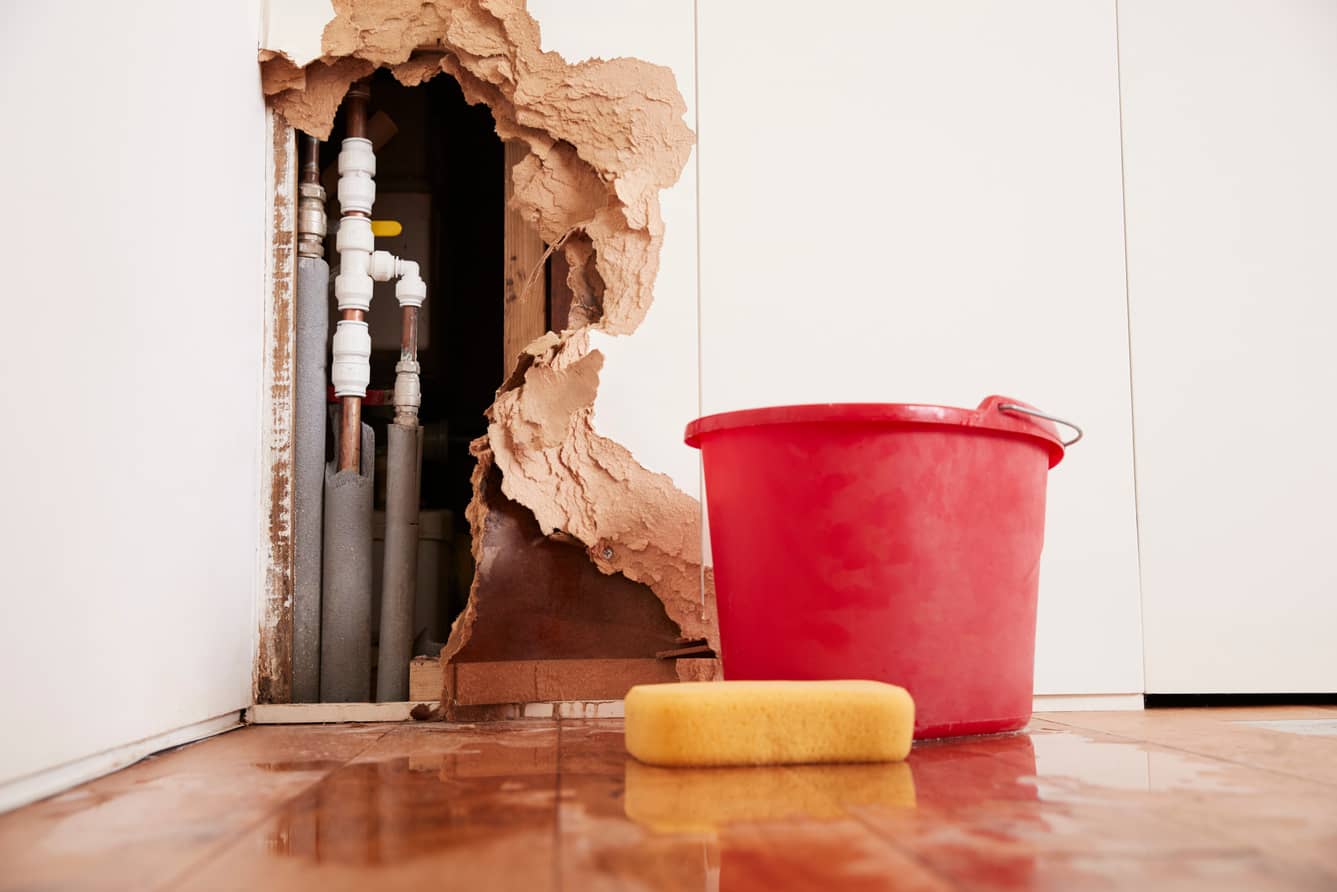 Can A Clogged Toilet Cause A Pipe To Burst Boggs Inspection Services