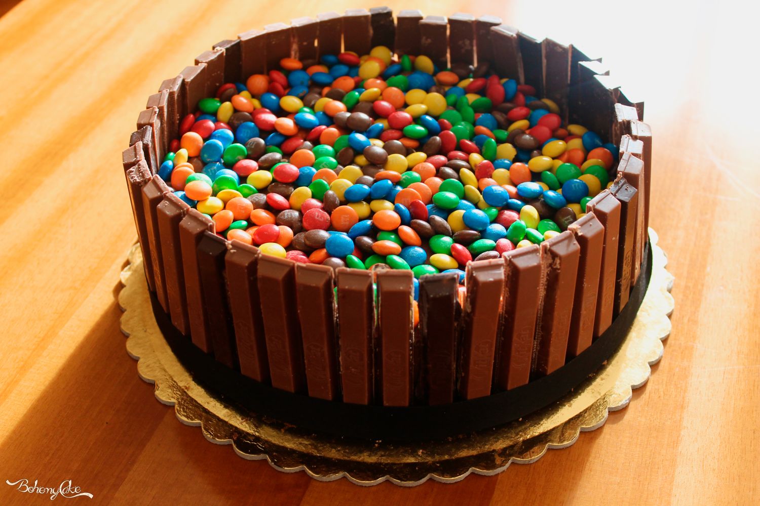 Kit Kat Cake Bohemycake