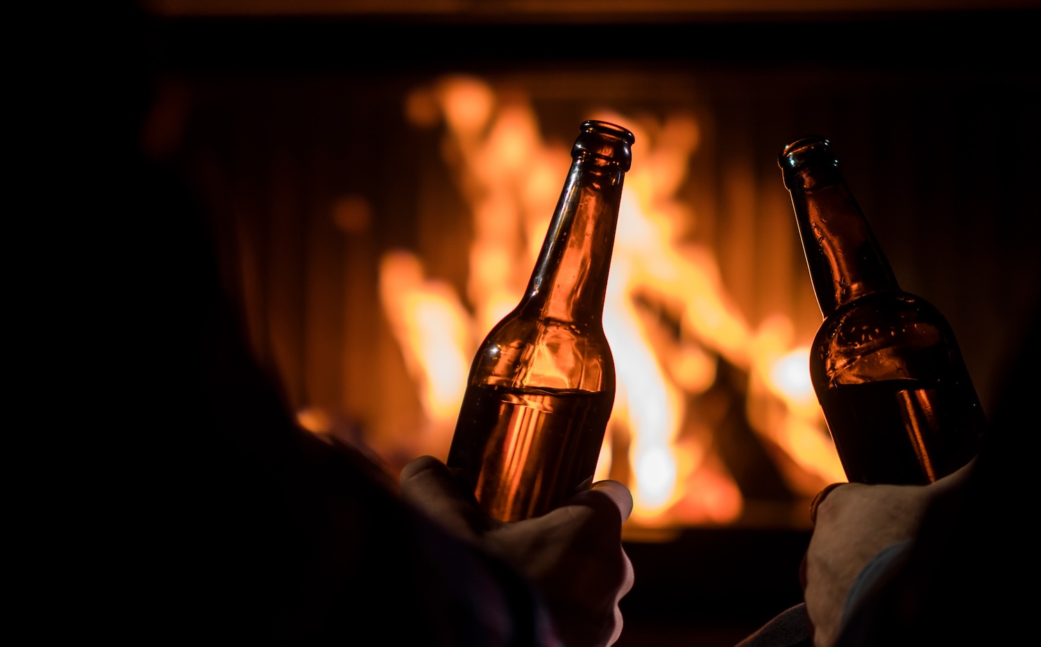 Buffalo Bills fan catches fire at rowdy tailgate party (video)