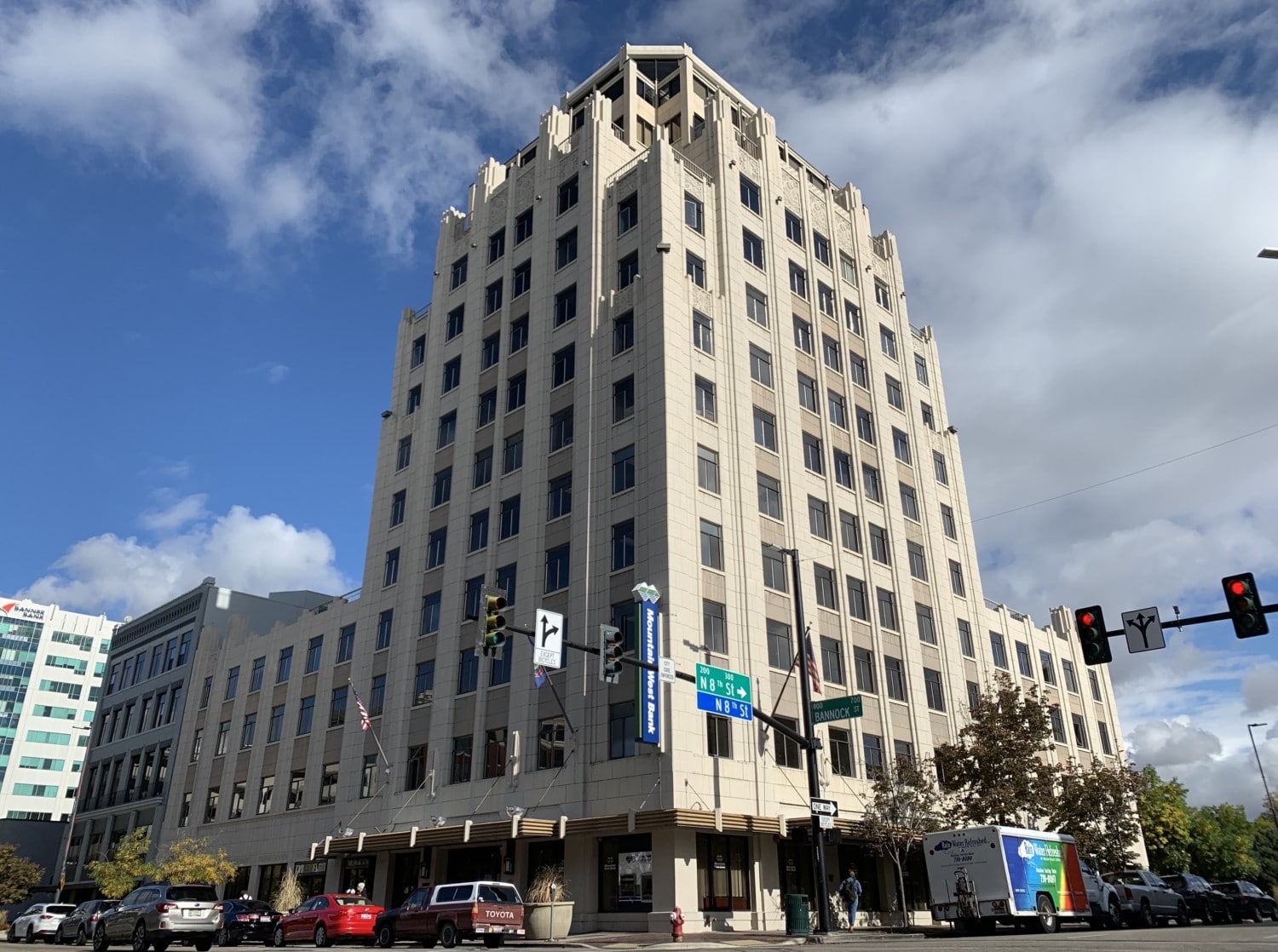 New bank will open first branch in Downtown Boise's Hoff Building