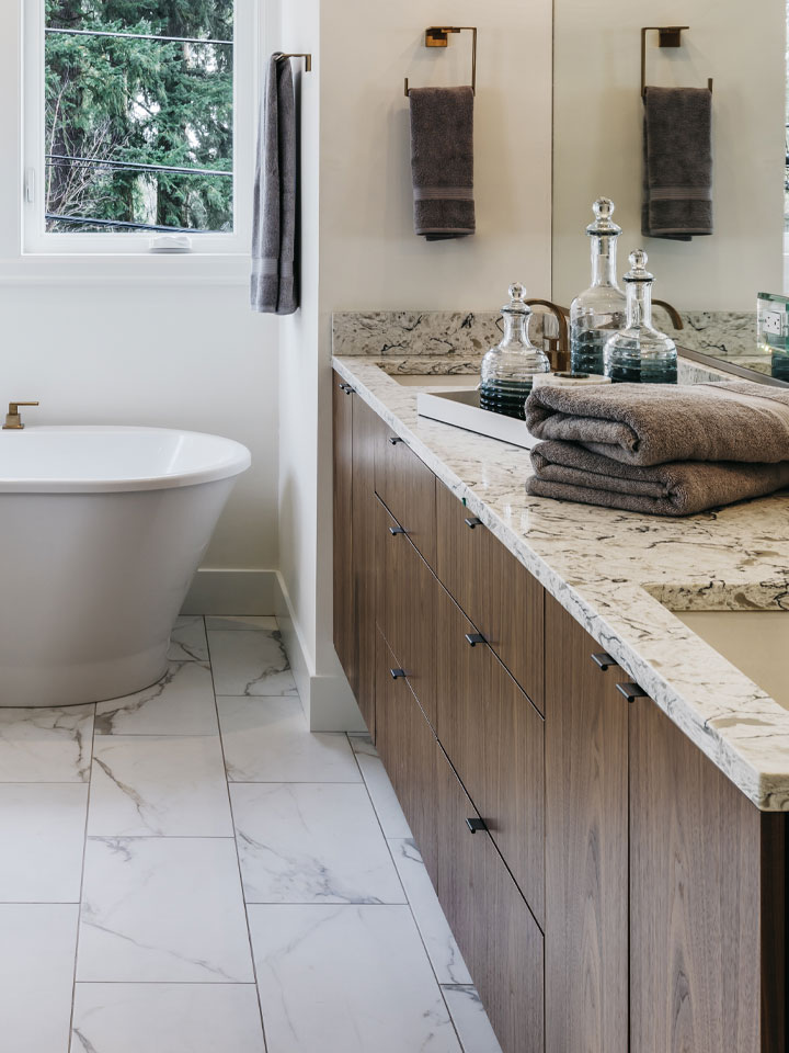 BATHS Bo Lacey Roofing, Siding, Windows and Baths