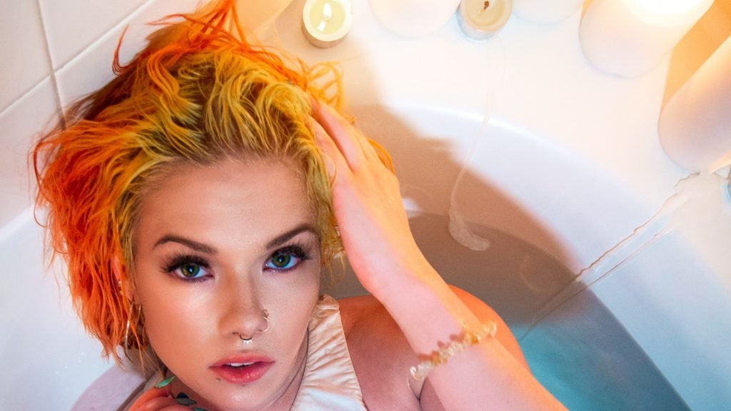 How To Get Orange Out Of Hair At Home