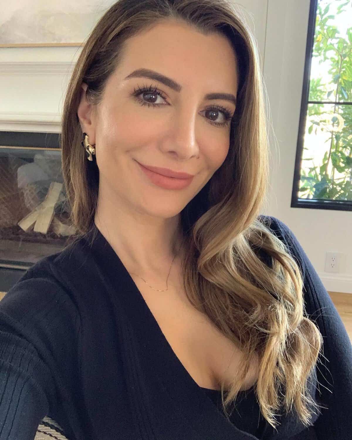 Nasim Pedrad: Net Worth, Age, Height, Career & Personal Life Insights