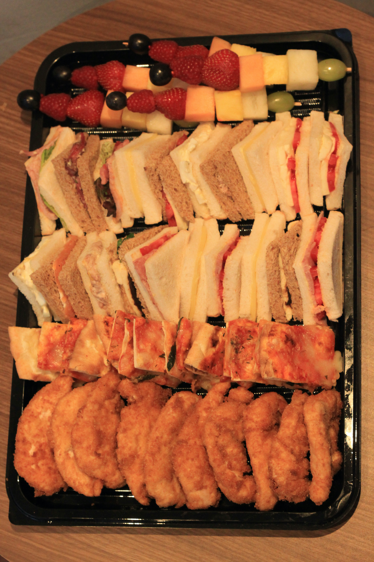 fingerbuffetmenu Bolton's Italian Restaurant in Leadenhall Market, London