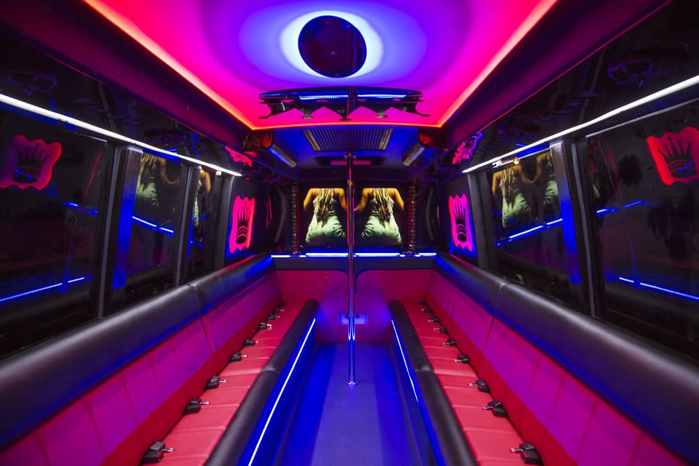 Party Bus Hire Bombshells