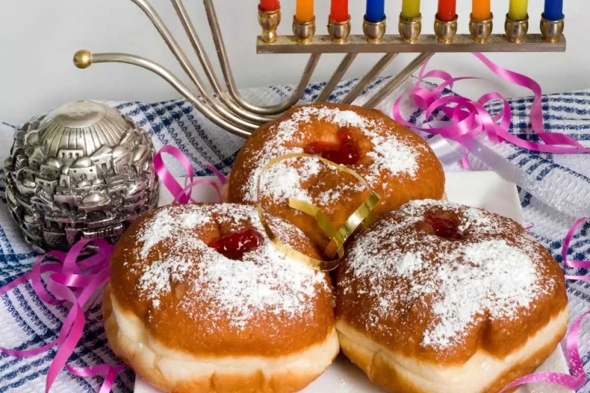 Yeast Donuts with Olive Oil 2 Recipes