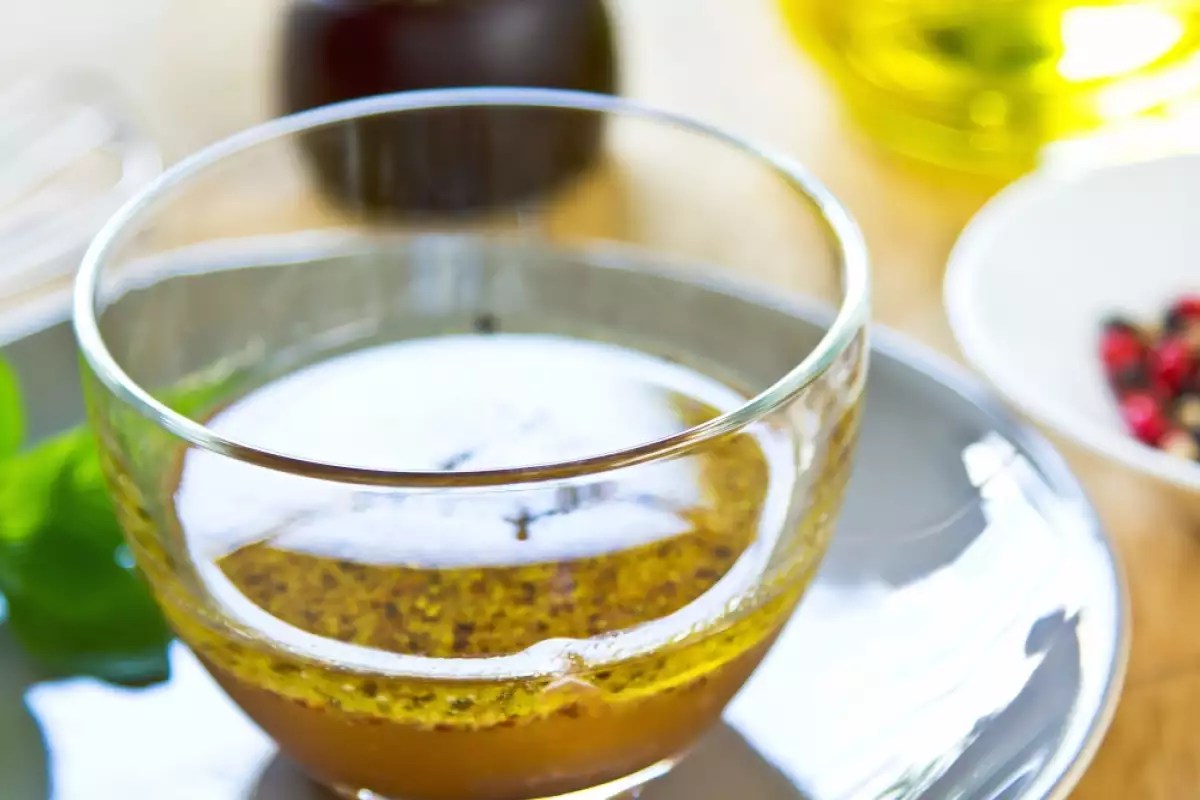 French Dressing with Garlic Recipe