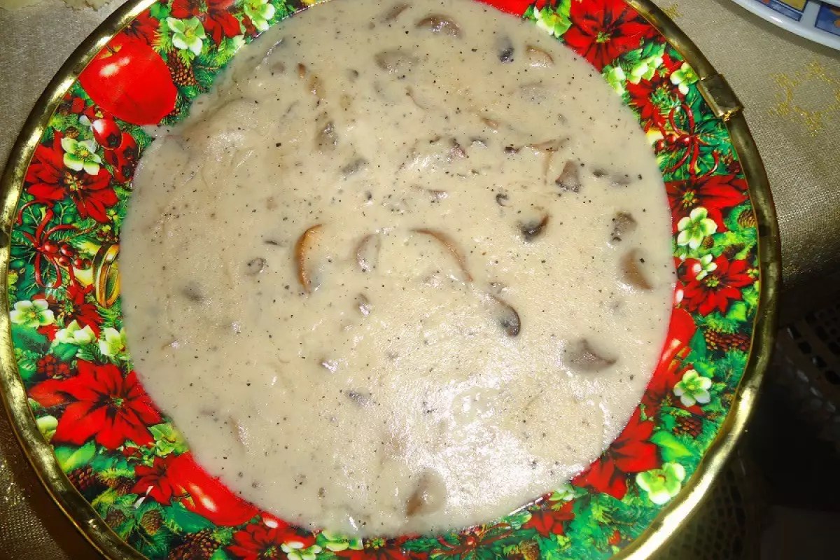 Mushroom Sauce with Milk 6 Recipes
