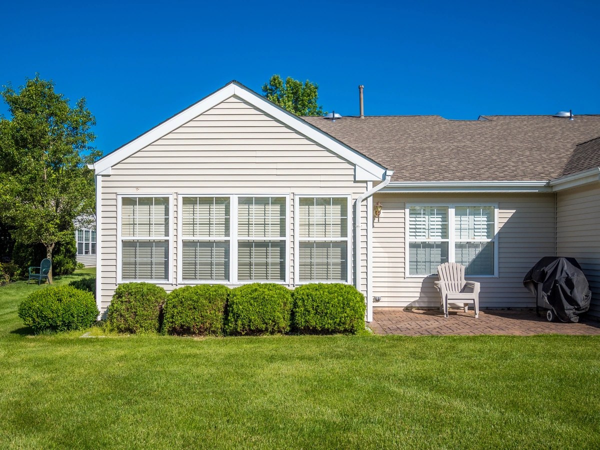 LongLasting Siding Service in Stone Oak Bondoc Roofing