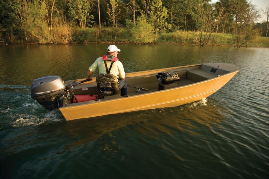Kayak vs Jon Boat for Fishing Which One is Right for You?