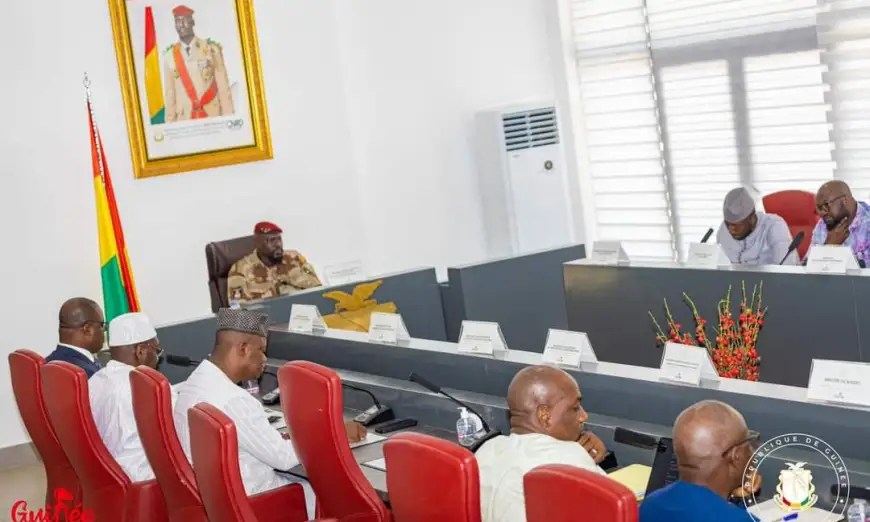 Conakry Voici le Compte rendu du conseil ordinaire des ministres du