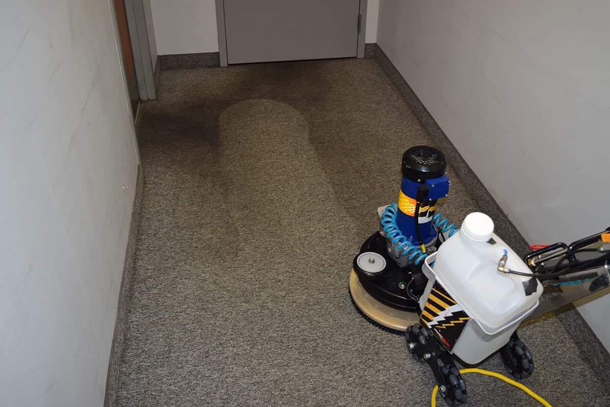 Pro Carpet Cleaning Equipment