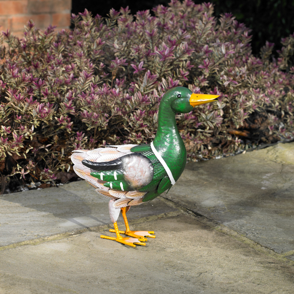 Garden Duck Ornament Bonningtons