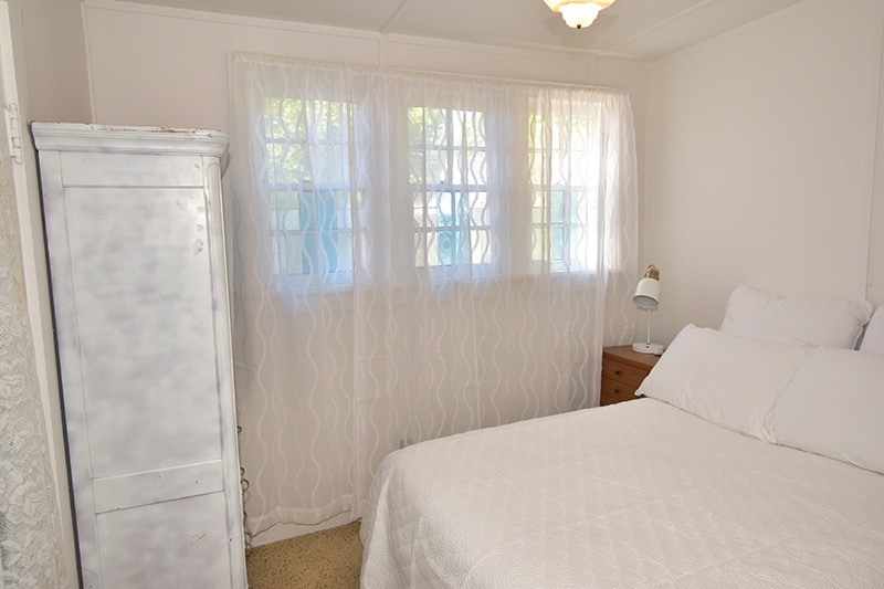 61574 Park Street Cassopolis, MI House For Rent