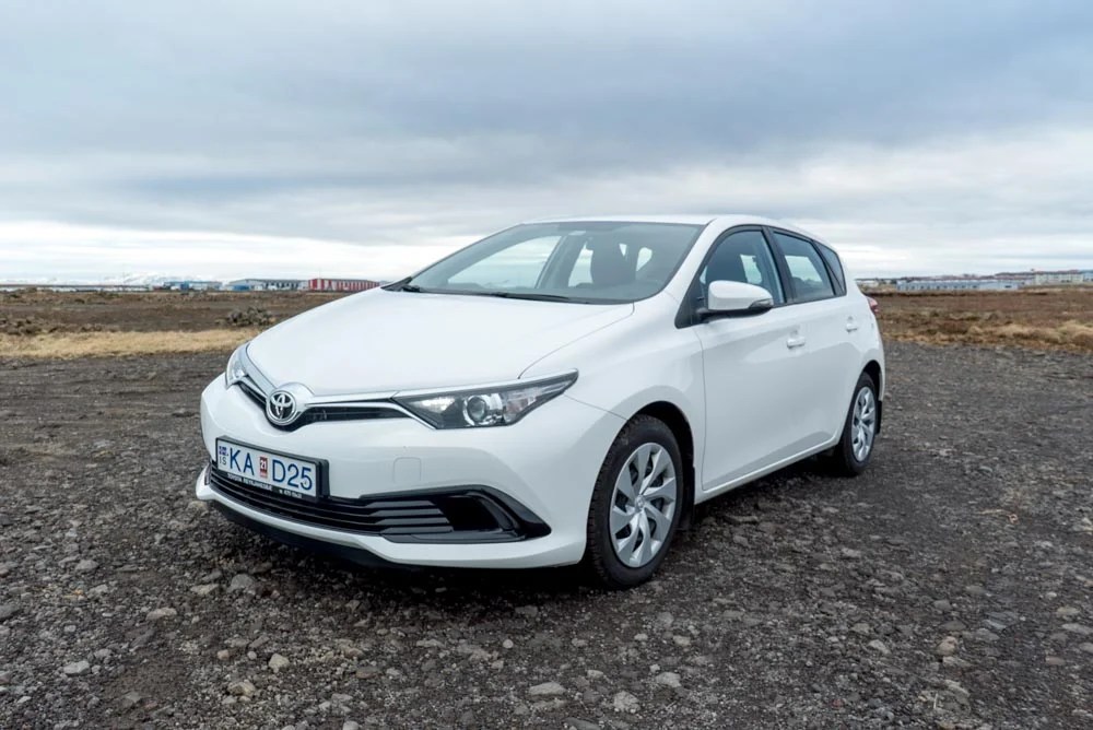 Iceland rental car Rent a 4x4 or luxury car in Iceland. Blue Car Rental