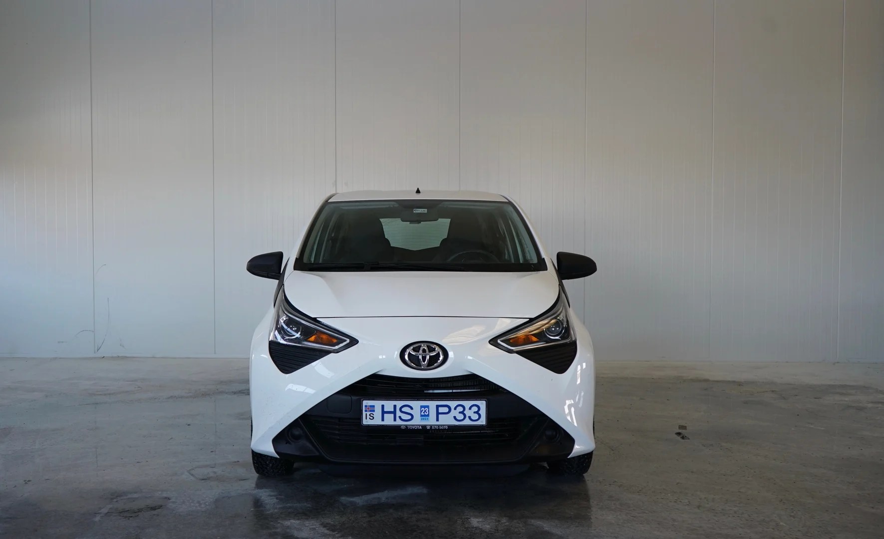 Cheap Rental Car Iceland Toyota Aygo Blue Car Rental