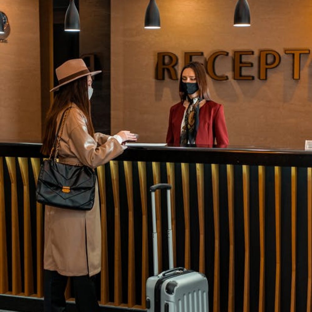 Etiquettes and Manners for Hotel Staff Bookingvision