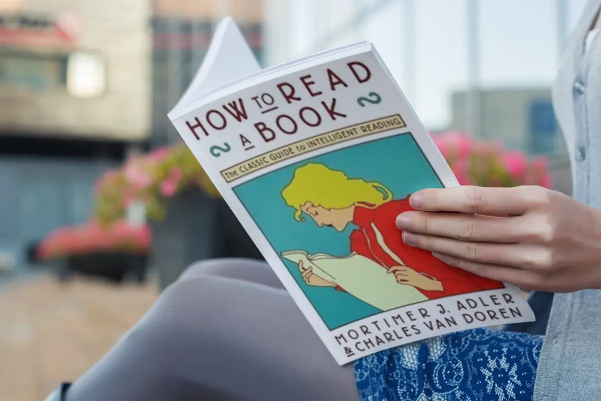 5 Best Reading Positions To Enjoy Your Next Book