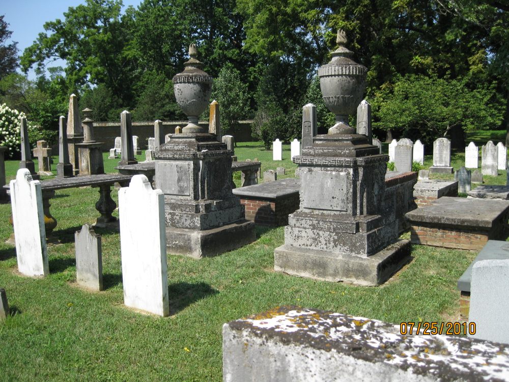Lloyd Family Cemetery at Wye House