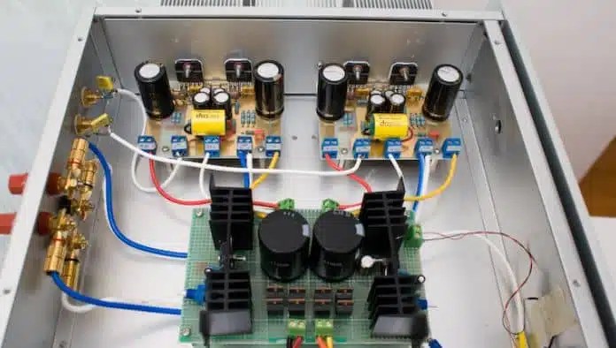 SOLVED: Amp Goes into Protect Mode When Volume is Turned Up - BoomSpeaker