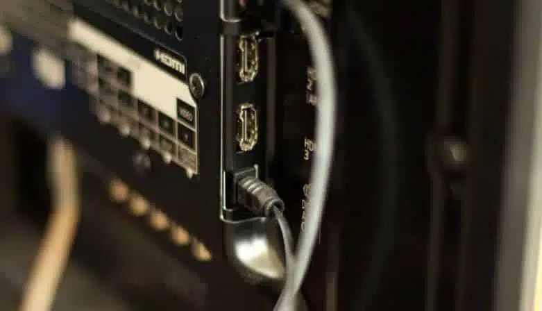 How to Convert Digital Optical Audio Output To AUX - BoomSpeaker