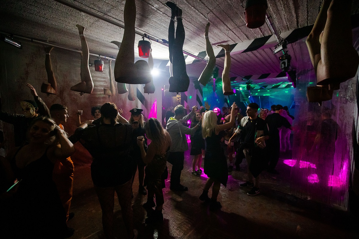 Area 404 Review Boomtown's new warehouse sized in Bristol