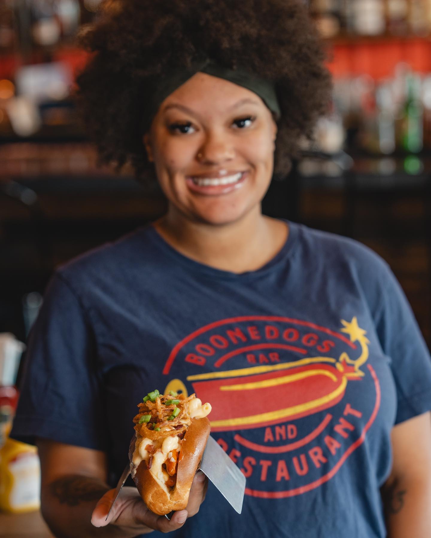 E'Moni's Bird Dog Boonedogs Bar & Restaurant