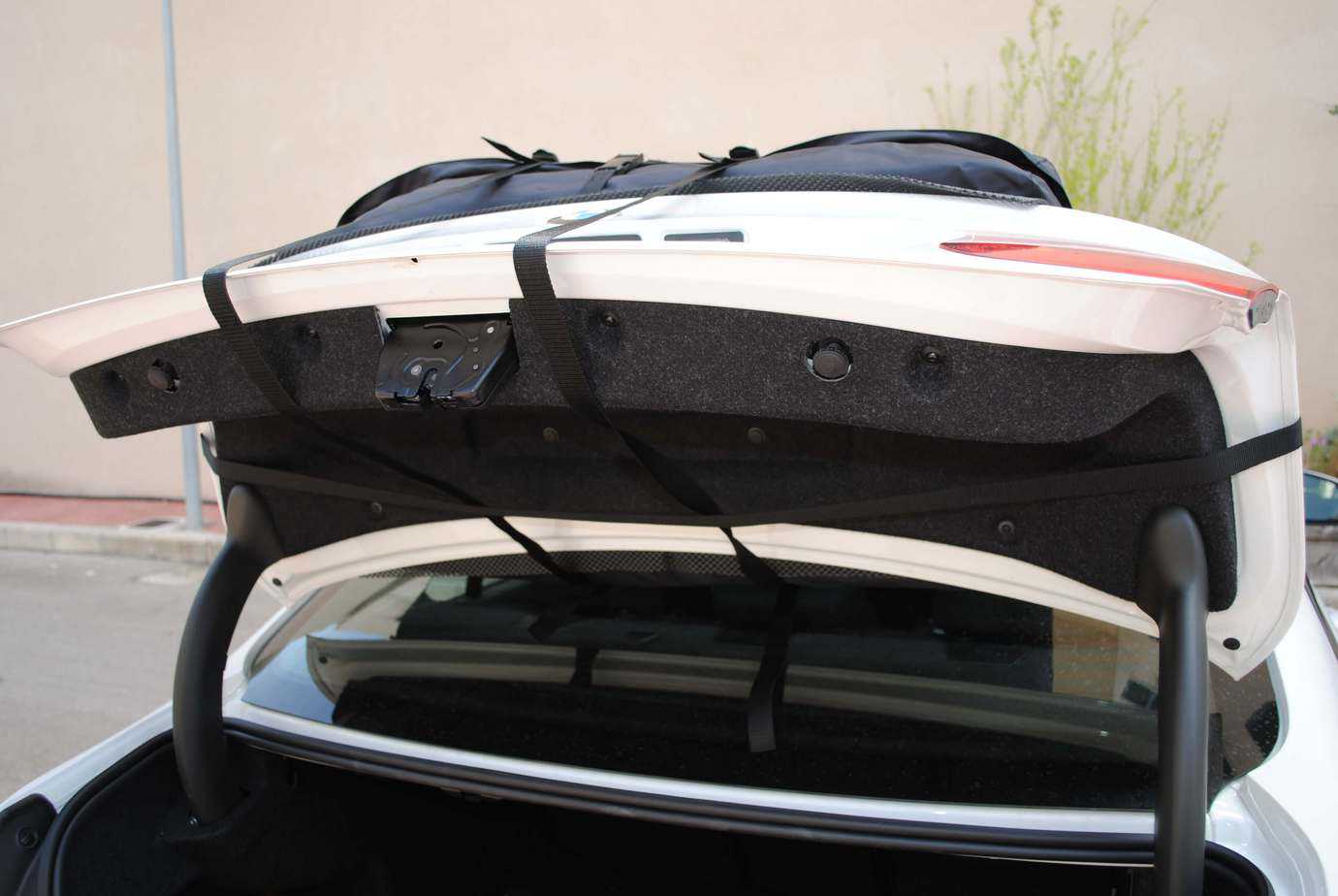 BMW 1 Series Roof Box For Coupe & Convertible boot luggage racks for convertible cars