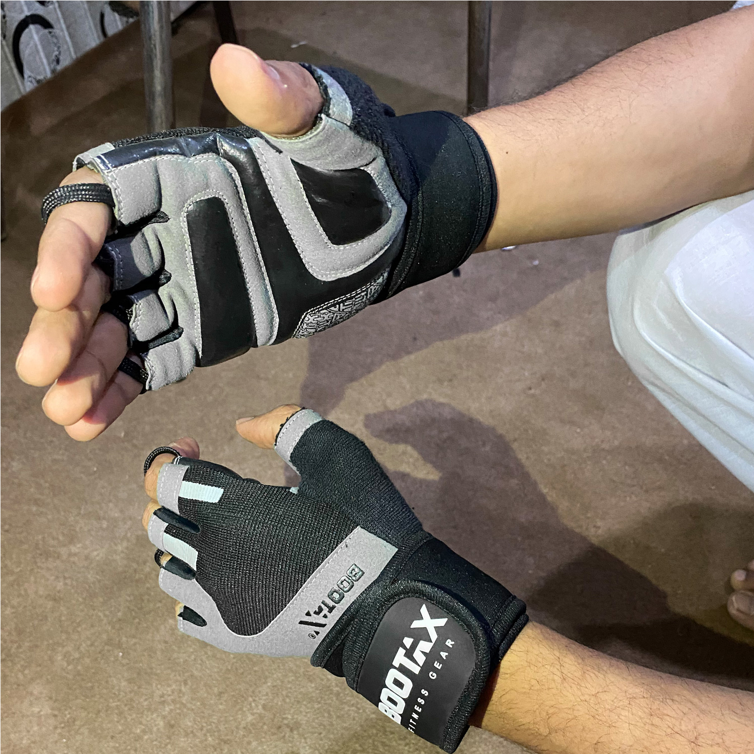 Gym Gloves with Antislip Leather Palm for Weight Lifting Kettlebells