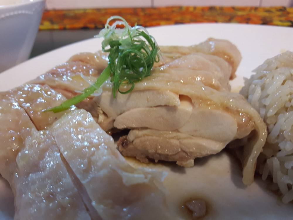 【台南 北區】Selamat datang 馬來西亞料理。海南雞飯好吃名不虛傳｜道地南洋叻沙麵多種辛香料超開胃